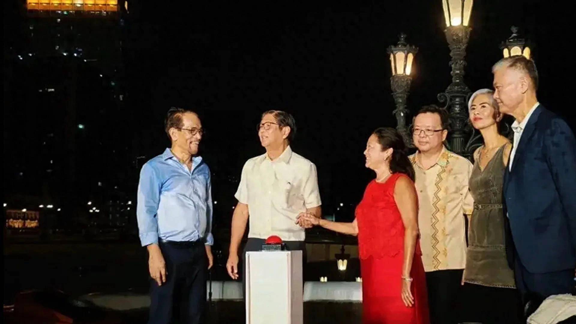 当着1亿菲律宾人的面，马科斯高调“亲华”，中国大使泼了盆冷水
