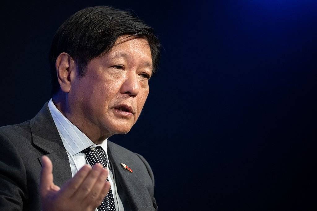 当着1亿菲律宾人的面，马科斯高调“亲华”，中国大使泼了盆冷水