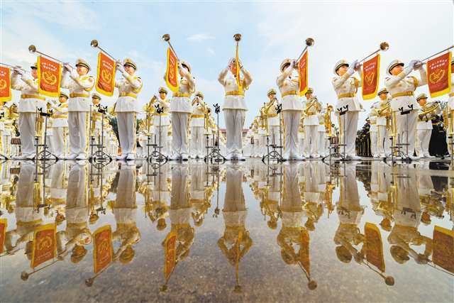 阅兵时长约70分钟,45个方(梯)队、国之重器齐上场