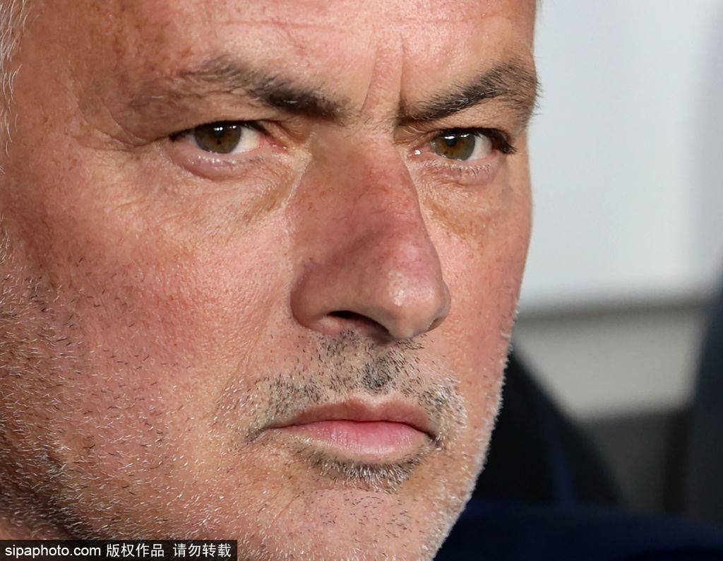 穆里尼奥回归起点:费内巴切与本菲卡欧冠资格争夺战一触即发