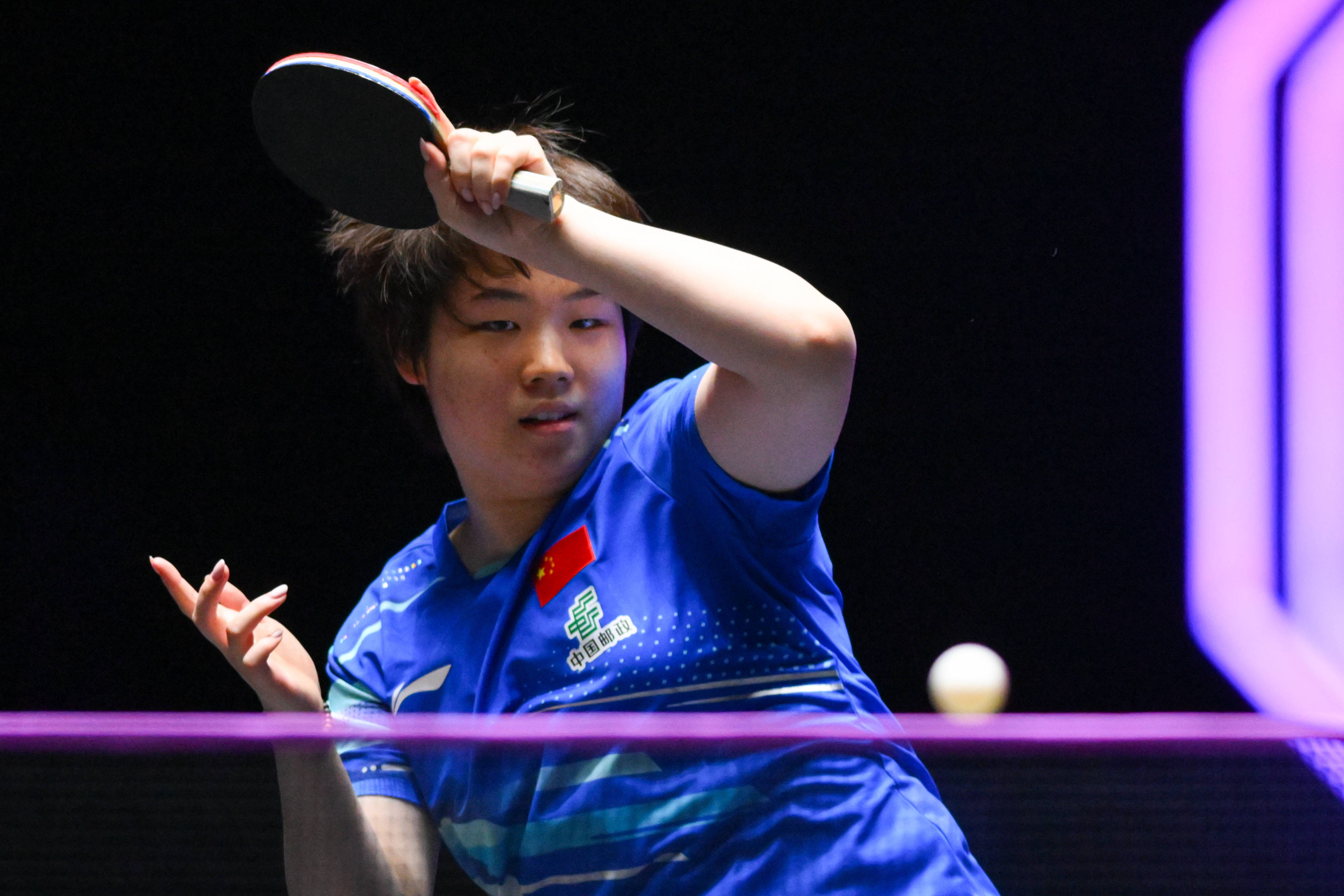 (体育)乒乓球——WTT澳门冠军赛:蒯曼晋级女单16强