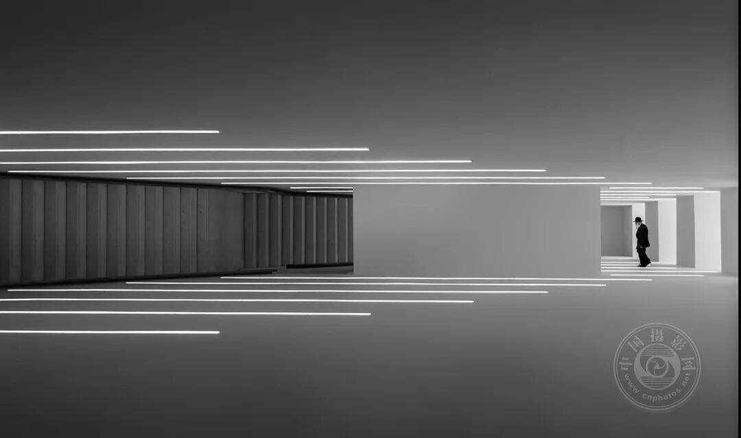 中国摄影网获29个奖项,2025年俄罗斯第3届大欧亚四地巡回摄影展(单色组)获奖公布