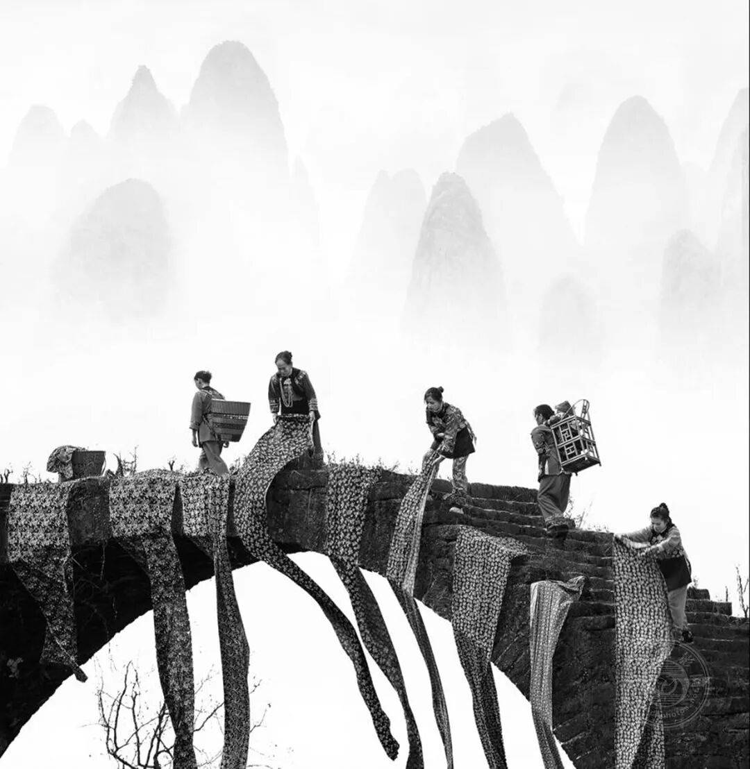 中国摄影网获29个奖项,2025年俄罗斯第3届大欧亚四地巡回摄影展(单色组)获奖公布